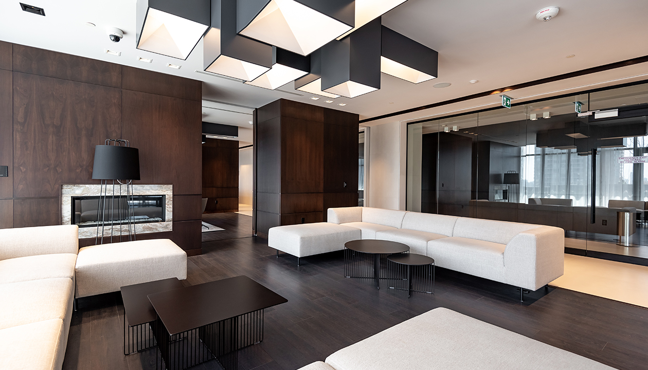 apartments near eglinton station